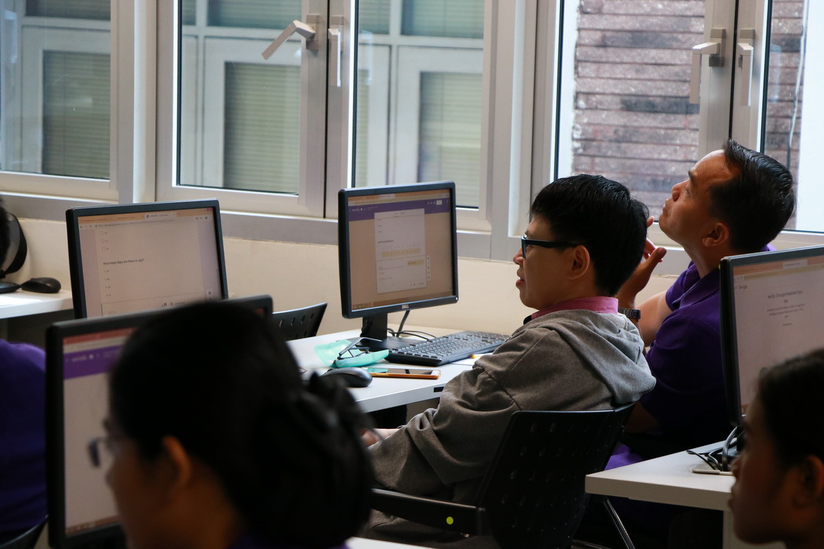 อบรมสื่อการสอนอิเล็กทรอนิกส์ — 2 พฤษภาคม 2025 — สถาบันเทคโนโลยีจิตรลดา CDTI