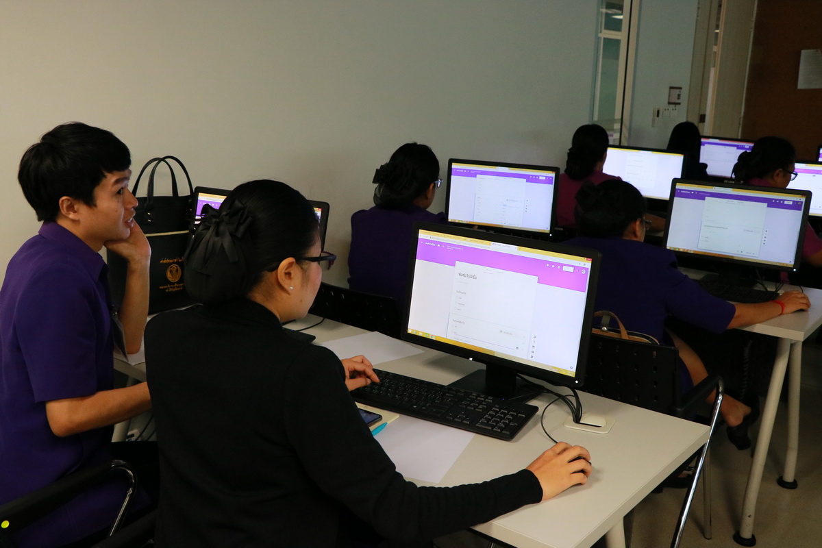 อบรมสื่อการสอนอิเล็กทรอนิกส์ — 2 พฤษภาคม 2025 — สถาบันเทคโนโลยีจิตรลดา CDTI