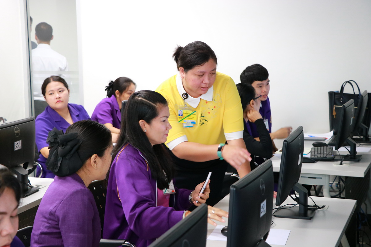 อบรมสื่อการสอนอิเล็กทรอนิกส์ — 2 พฤษภาคม 2025 — สถาบันเทคโนโลยีจิตรลดา CDTI