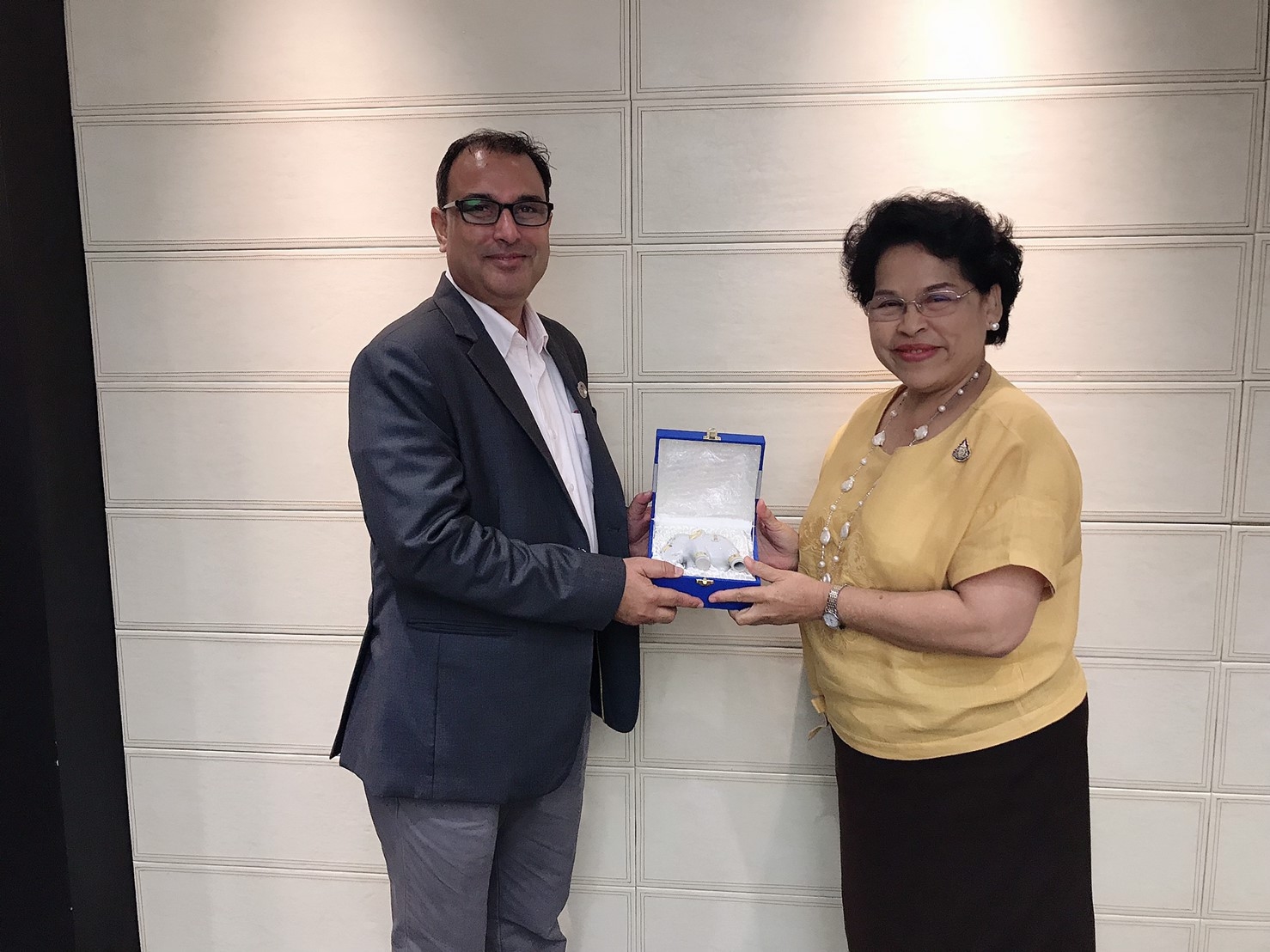 รับฟังการบรรยายพร้อมหารือความร่วมมือทางวิชาการ — 8 พฤษภาคม 2025 — สถาบันเทคโนโลยีจิตรลดา CDTI
