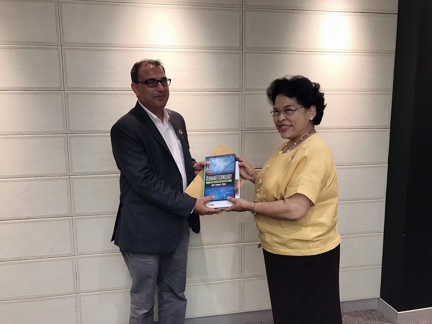 รับฟังการบรรยายพร้อมหารือความร่วมมือทางวิชาการ — 8 พฤษภาคม 2025 — สถาบันเทคโนโลยีจิตรลดา CDTI
