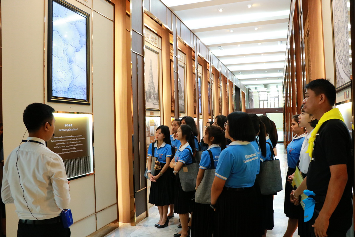 ทัศนศึกษานิทรรศน์รัตนโกสินทร์ — 8 พฤษภาคม 2025 — สถาบันเทคโนโลยีจิตรลดา CDTI