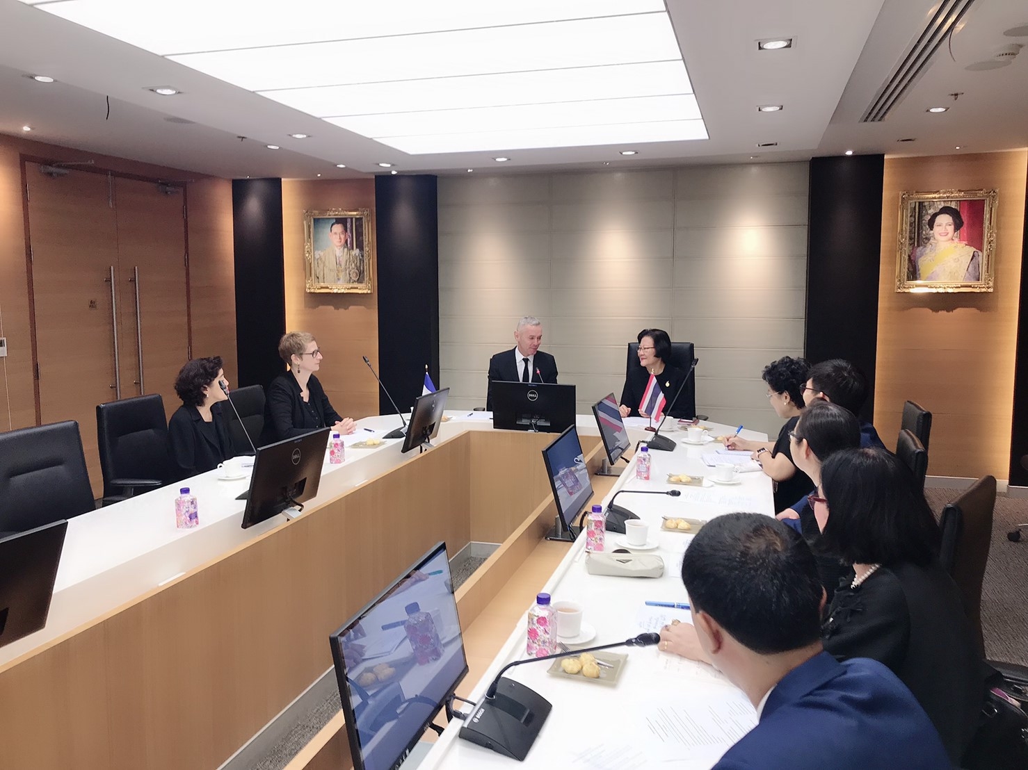 รับมอบแผนการเรียนการสอน — 2 พฤษภาคม 2025 — สถาบันเทคโนโลยีจิตรลดา CDTI