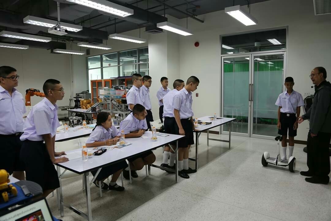 ศึกษาดูงานสถานประกอบการ — 8 พฤษภาคม 2025 — สถาบันเทคโนโลยีจิตรลดา CDTI