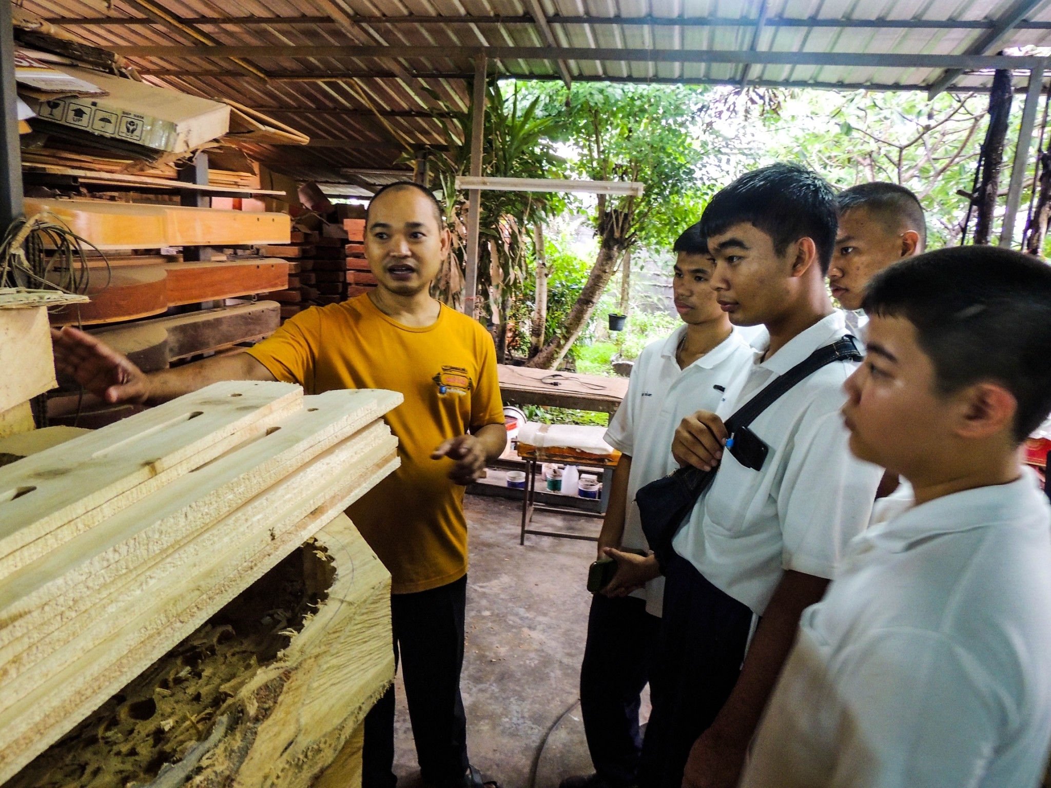 ศึกษาดูงาน บ้านช่างดนตรีไทย — 2 พฤษภาคม 2025 — สถาบันเทคโนโลยีจิตรลดา CDTI