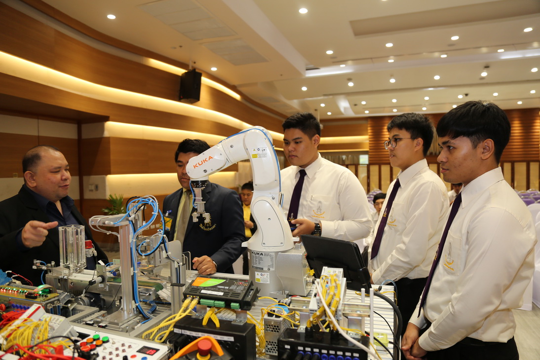 จัดการแข่งขัน การควบคุมหุ่นยนต์และระบบอัตโนมัติ — 2 พฤษภาคม 2025 — สถาบันเทคโนโลยีจิตรลดา CDTI