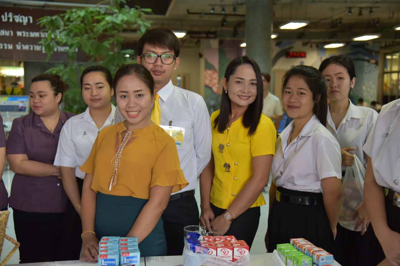 ตักบาตรถวายเป็นพระราชกุศล — 2 พฤษภาคม 2025 — สถาบันเทคโนโลยีจิตรลดา CDTI