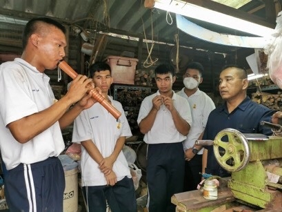 ศึกษาดูงาน บ้านช่างดนตรีไทย พันจ่าเอกชัยนรินทร์ แถมมีทรัพย์ (ช่างนคร) — 2 พฤษภาคม 2025 — สถาบันเทคโนโลยีจิตรลดา CDTI