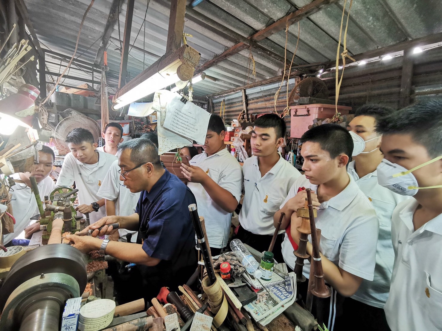 ศึกษาดูงาน บ้านช่างดนตรีไทย พันจ่าเอกชัยนรินทร์ แถมมีทรัพย์ (ช่างนคร) — 2 พฤษภาคม 2025 — สถาบันเทคโนโลยีจิตรลดา CDTI