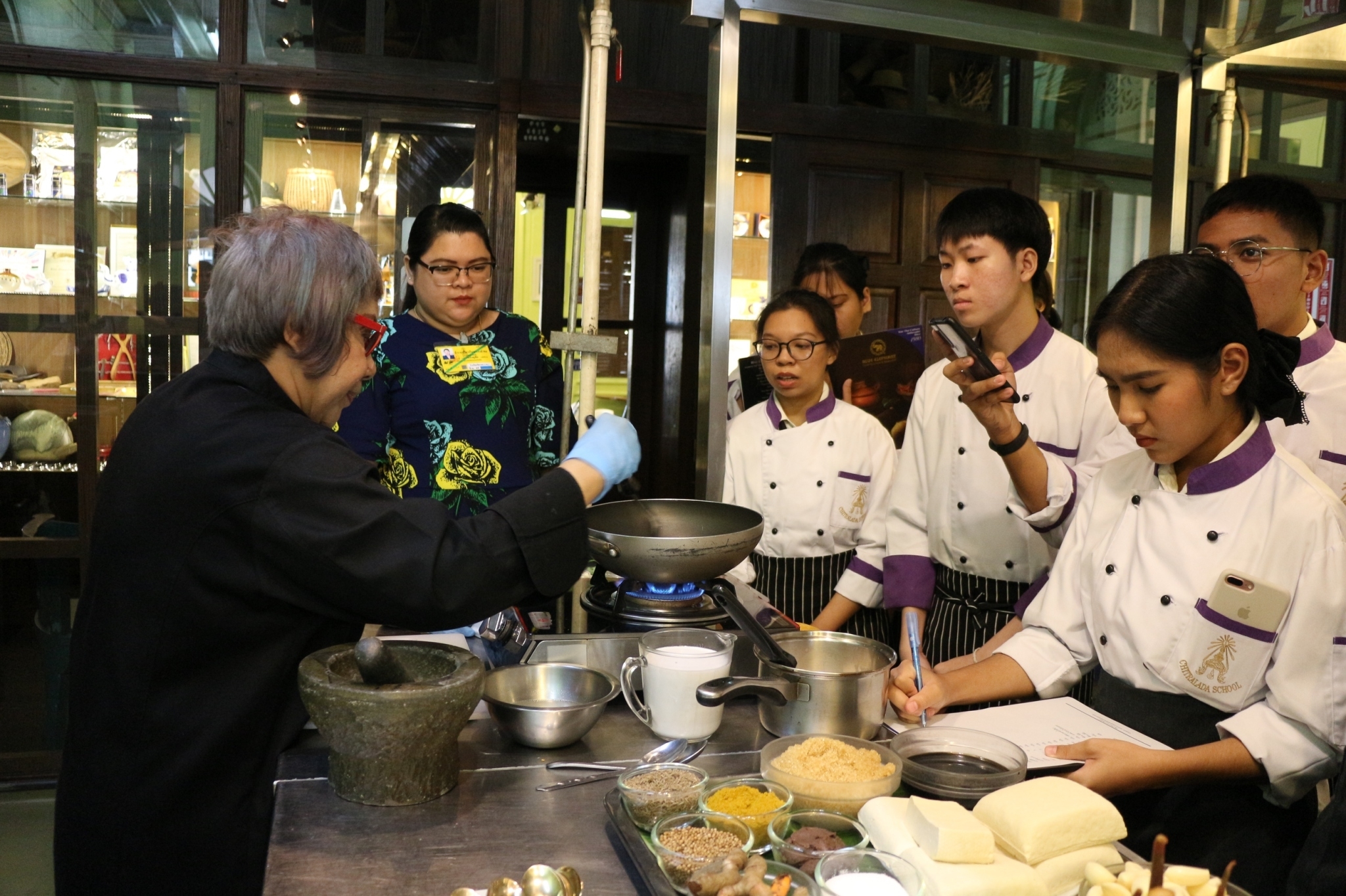 ศึกษาบูรณาการนอกสถานที่ ในหัวข้อ Concept การเปิดร้านอาหารไทย — 2 พฤษภาคม 2025 — สถาบันเทคโนโลยีจิตรลดา CDTI