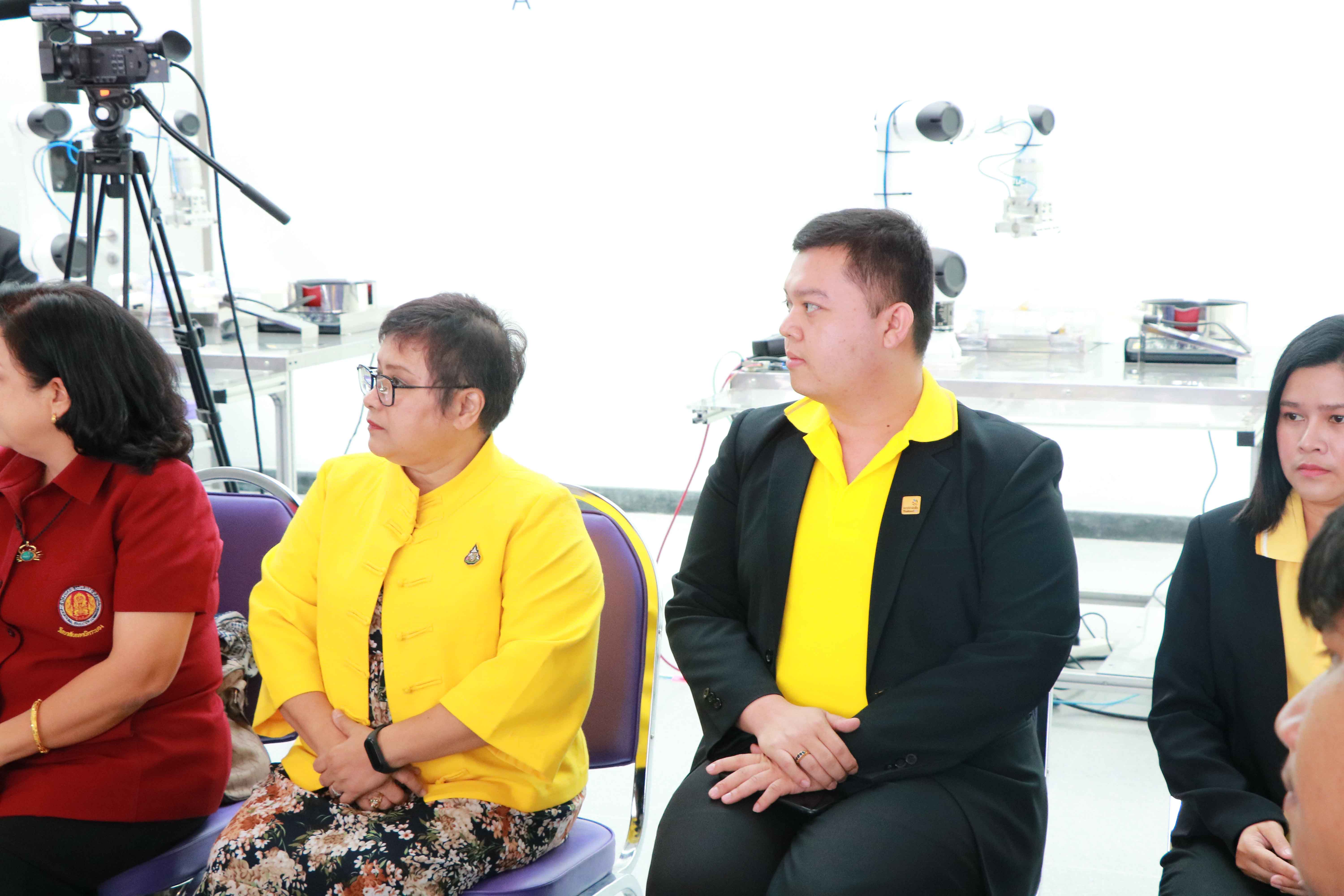 อบรมการแข่งขันหุ่นยนต์ประกอบอาหาร (ผัดไทย) — 2 พฤษภาคม 2025 — สถาบันเทคโนโลยีจิตรลดา CDTI