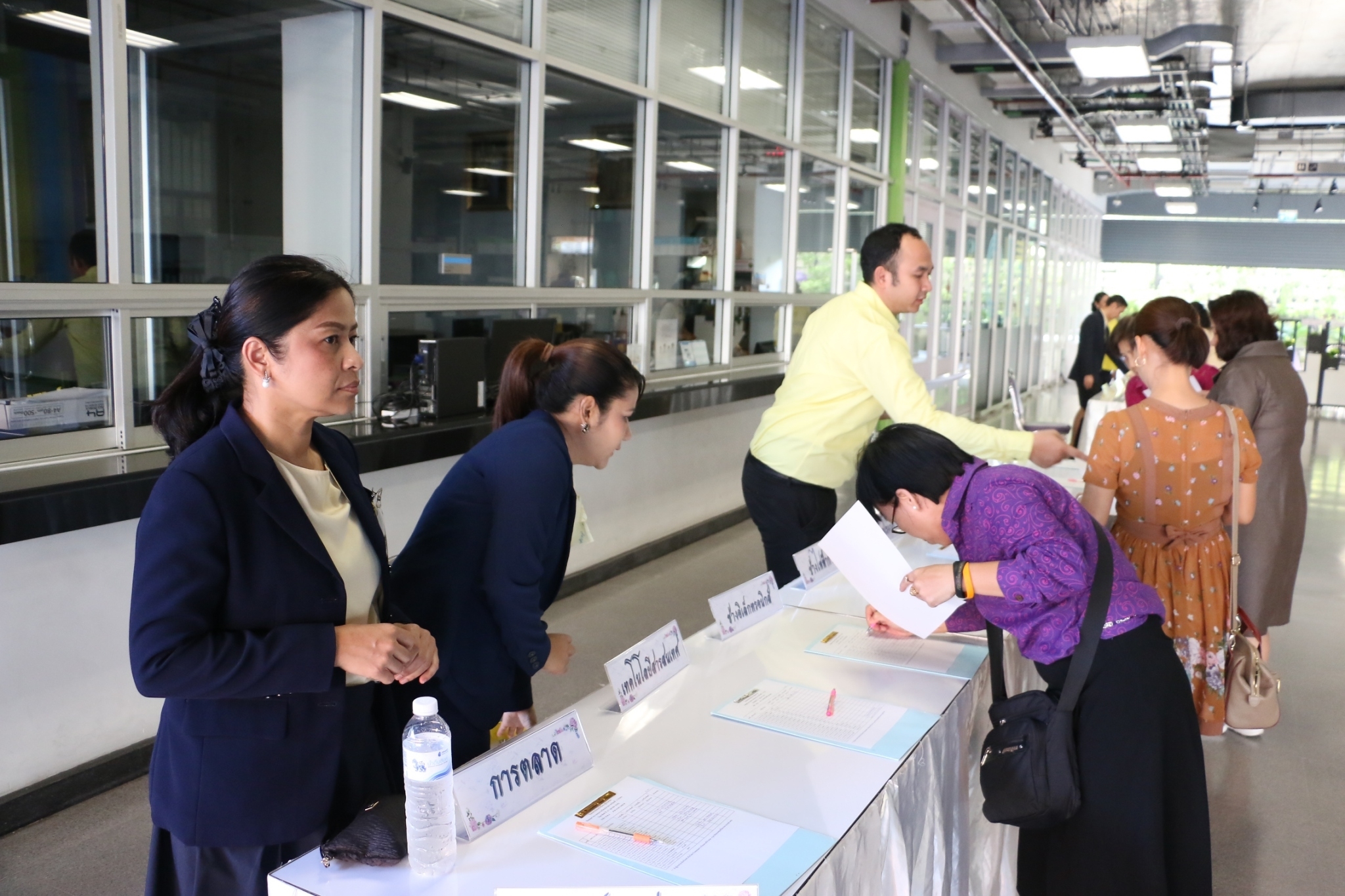 การประชุมผู้ปกครองและรับสมุดรายงานผลการเรียน — 4 พฤษภาคม 2025 — สถาบันเทคโนโลยีจิตรลดา CDTI