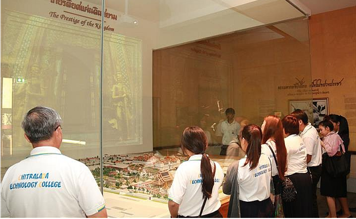 นิทรรศรัตนโกสินทร์ — 1 พฤษภาคม 2025 — สถาบันเทคโนโลยีจิตรลดา CDTI