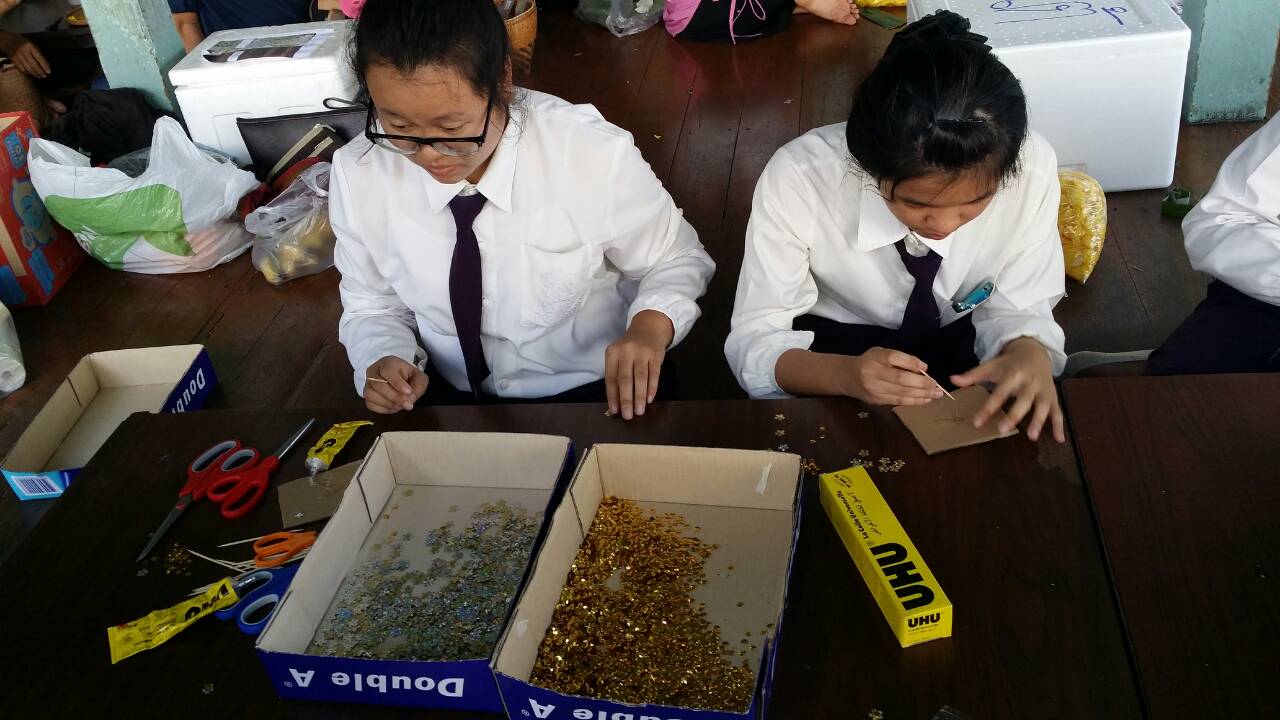 งานดอกไม้เครื่องสดในงานพระราชพิธีพระราชทานเพลิงพระศพ — 1 พฤษภาคม 2025 — สถาบันเทคโนโลยีจิตรลดา CDTI