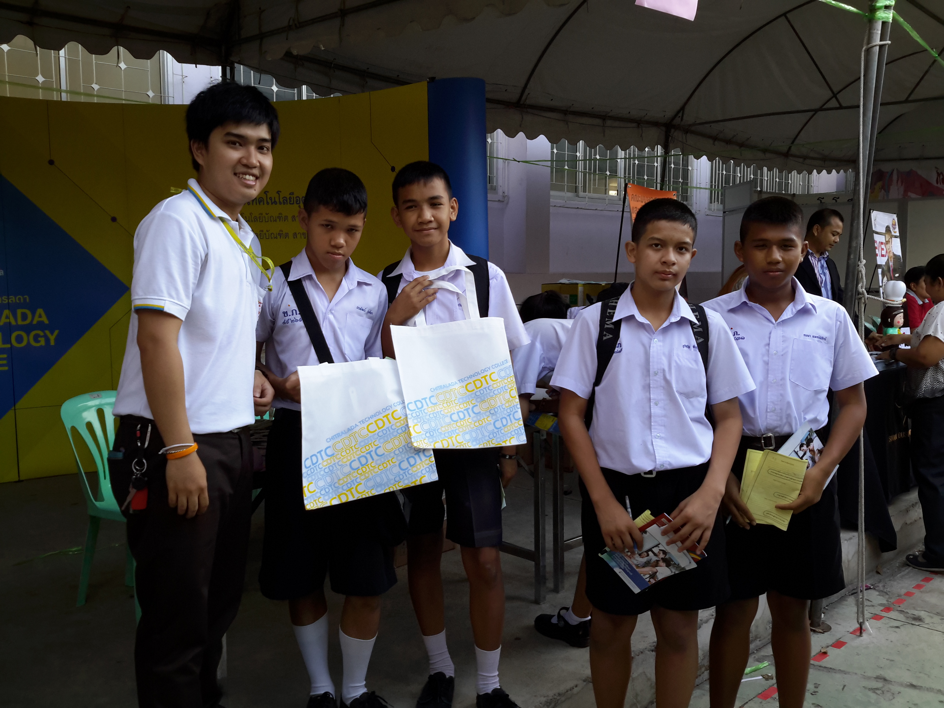 ตลาดนัดหลักสูตร — 1 พฤษภาคม 2025 — สถาบันเทคโนโลยีจิตรลดา CDTI