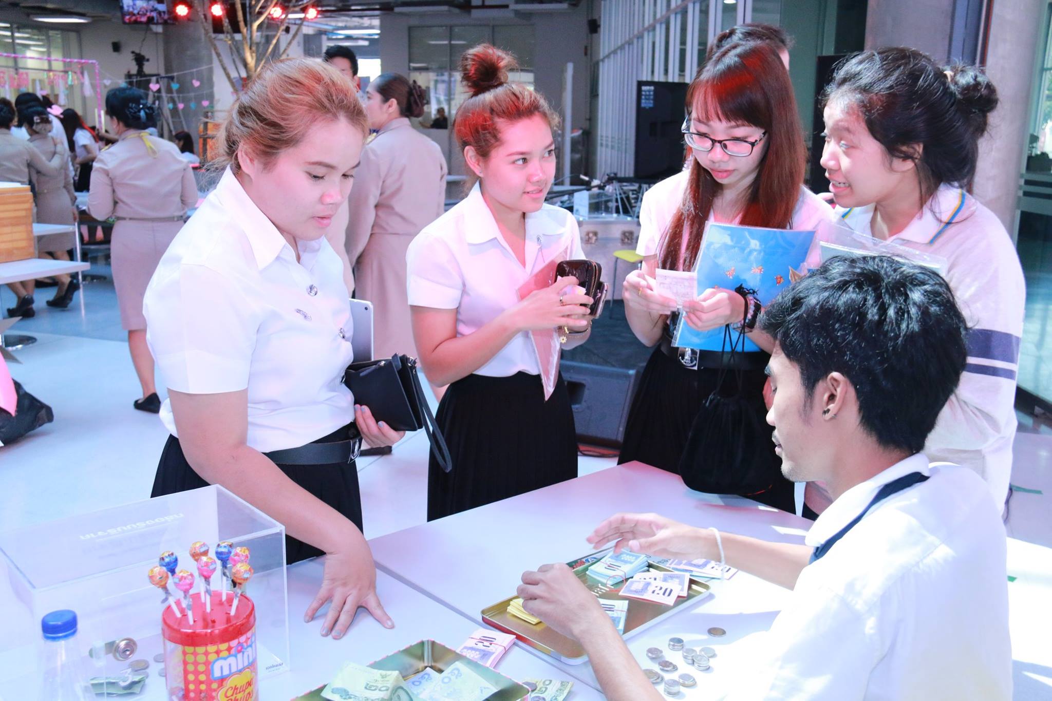 งาน GIVELOVE GIFTMARKET — 20 พฤษภาคม 2025 — สถาบันเทคโนโลยีจิตรลดา CDTI