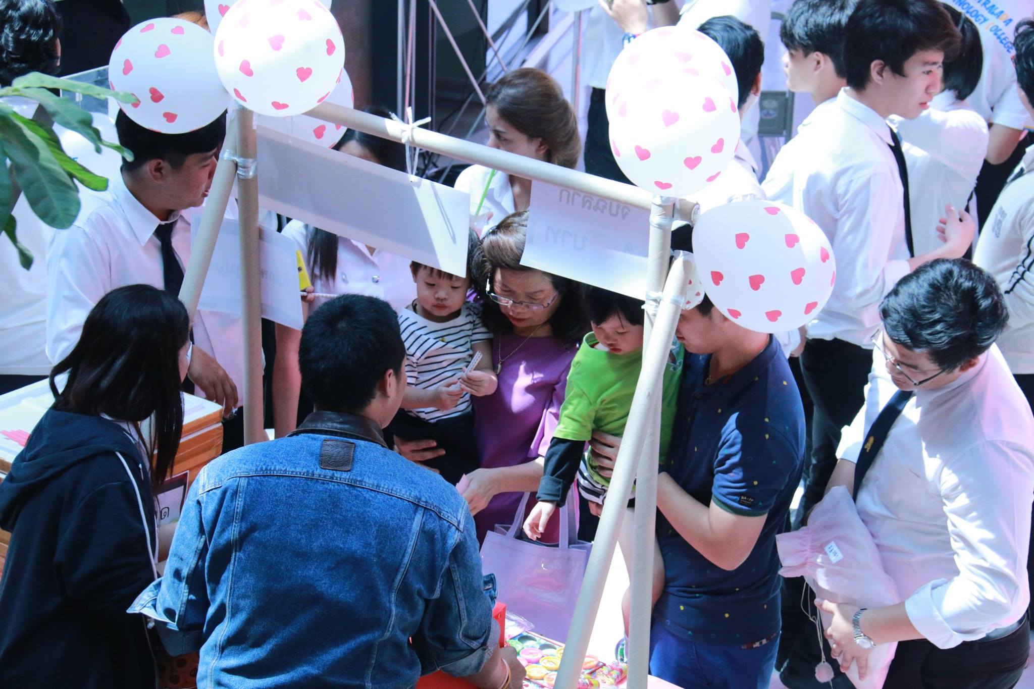 งาน GIVELOVE GIFTMARKET — 20 พฤษภาคม 2025 — สถาบันเทคโนโลยีจิตรลดา CDTI