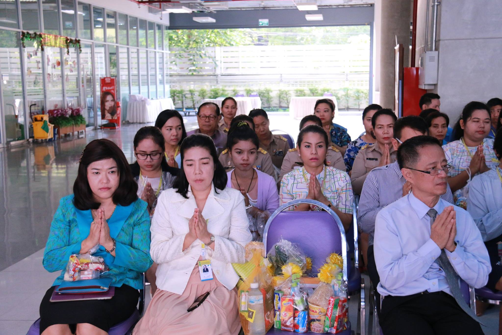 ทำบุญตักบาตรเนื่องในวันมาฆบูชา — 1 พฤษภาคม 2025 — สถาบันเทคโนโลยีจิตรลดา CDTI