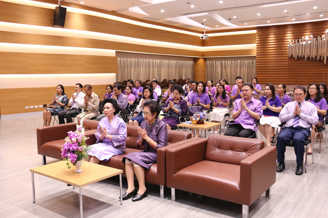 พิธีทำบุญถวายสังฆทาน และเจริญพระพุทธมนต์ และพิธีรดน้ำดำหัวฯ — 21 พฤษภาคม 2025 — สถาบันเทคโนโลยีจิตรลดา CDTI