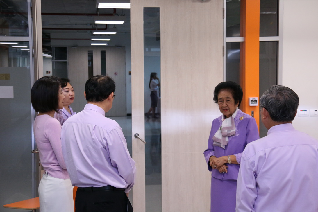 บรรยากาศการสอบข้อเขียนของนักศึกษาที่สมัครสอบ ประจำปีการศึกษา 2558 — 22 พฤษภาคม 2025 — สถาบันเทคโนโลยีจิตรลดา CDTI