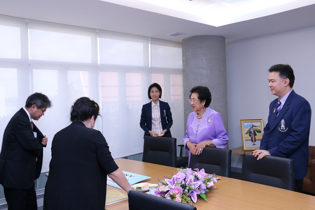 บริษัท โซนี่ ไทย จำกัด ได้บริจาคอุปกรณ์คอมพิวเตอร์ใช้แล้ว — 1 พฤษภาคม 2025 — สถาบันเทคโนโลยีจิตรลดา CDTI