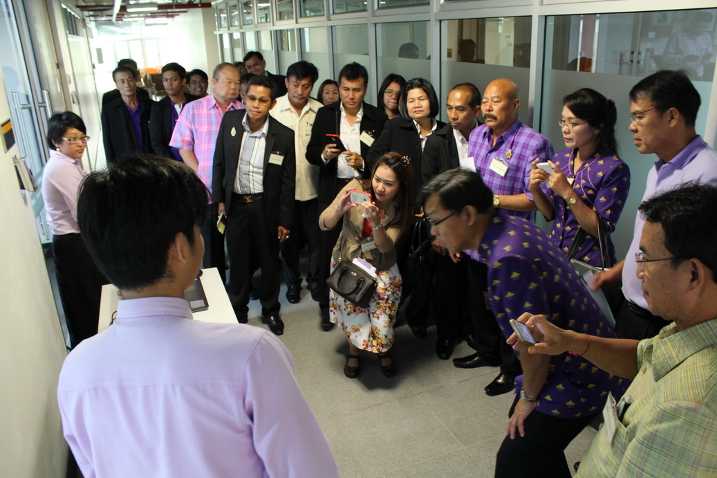 คณะผู้บริหารองค์กรปกครองส่วนท้องถิ่นในเขตพื้นที่ปทุมธานี — 21 พฤษภาคม 2025 — สถาบันเทคโนโลยีจิตรลดา CDTI