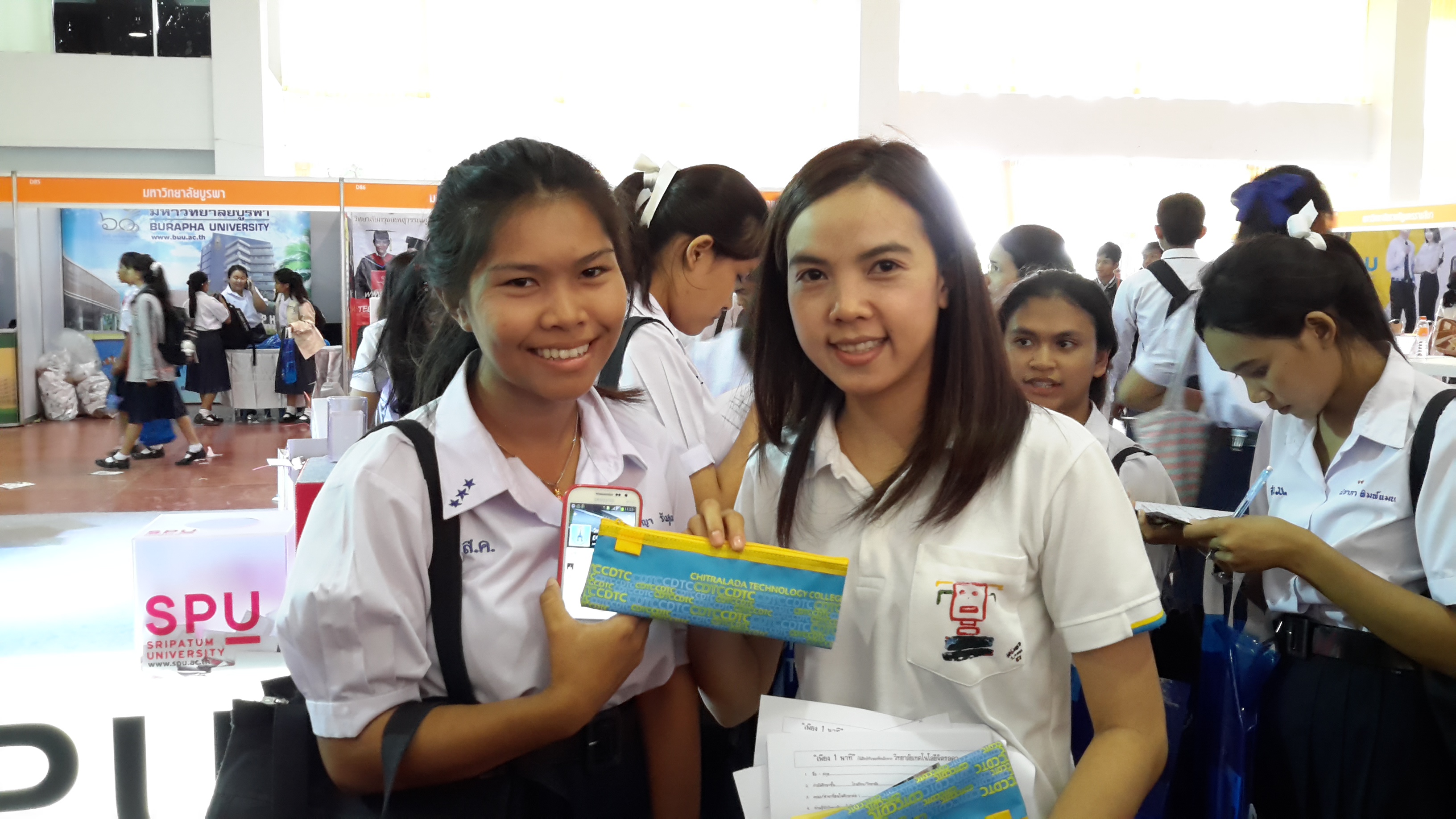 นิทรรศการตลาดนัดหลักสูตรอุดมศึกษาครั้งที่ 19 ประจำปี 2558 — 1 พฤษภาคม 2025 — สถาบันเทคโนโลยีจิตรลดา CDTI