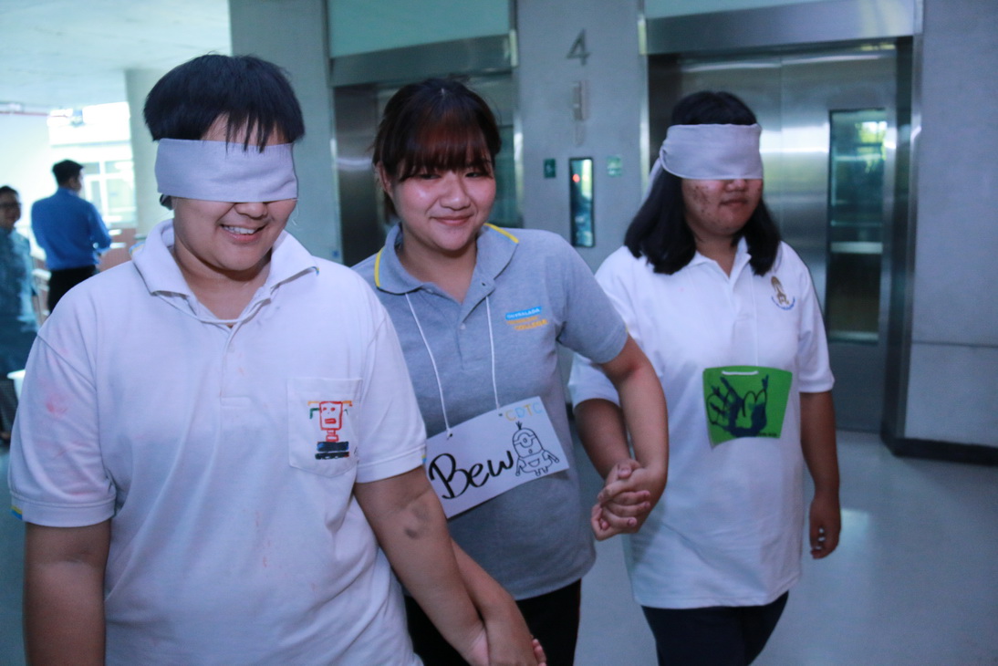 กิจกรรมต้อนรับน้องใหม่ ของนักศึกษาใหม่ปี 58 — 23 เมษายน 2025 — สถาบันเทคโนโลยีจิตรลดา CDTI