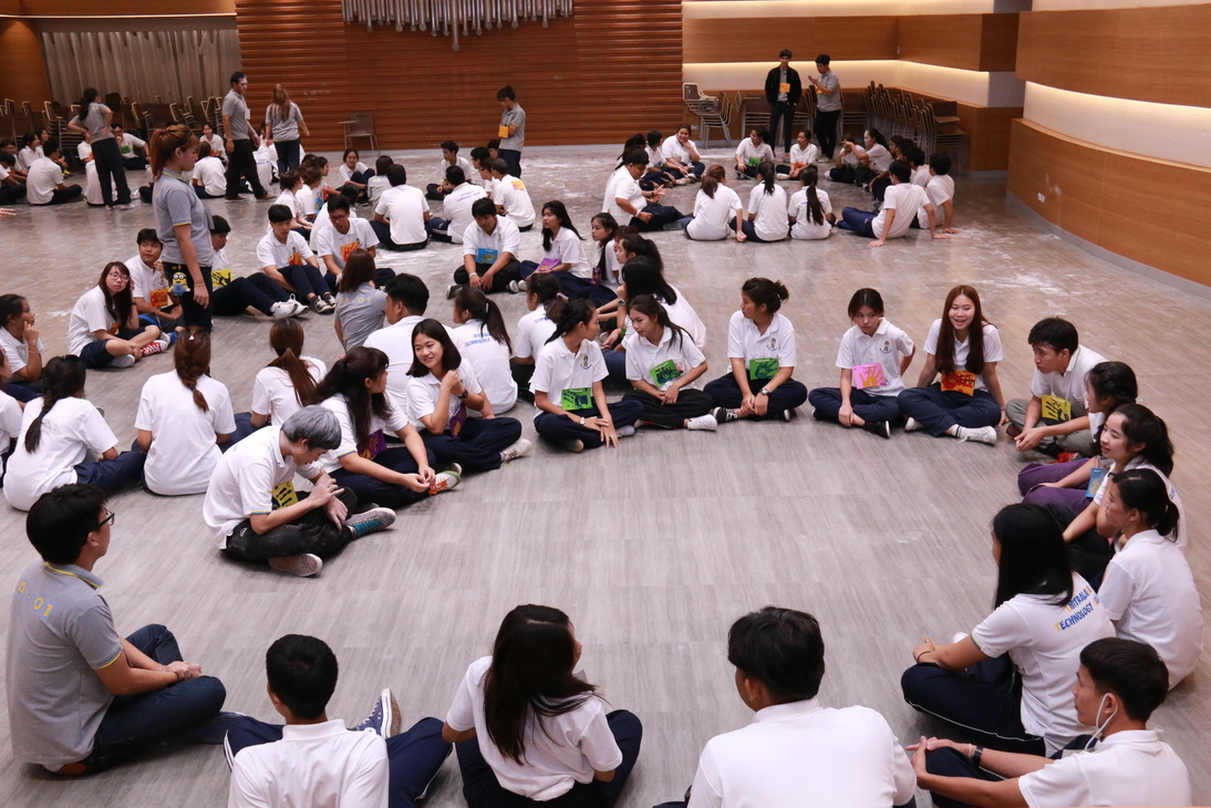 กิจกรรมต้อนรับน้องใหม่ ของนักศึกษาใหม่ปี 58 — 23 เมษายน 2025 — สถาบันเทคโนโลยีจิตรลดา CDTI