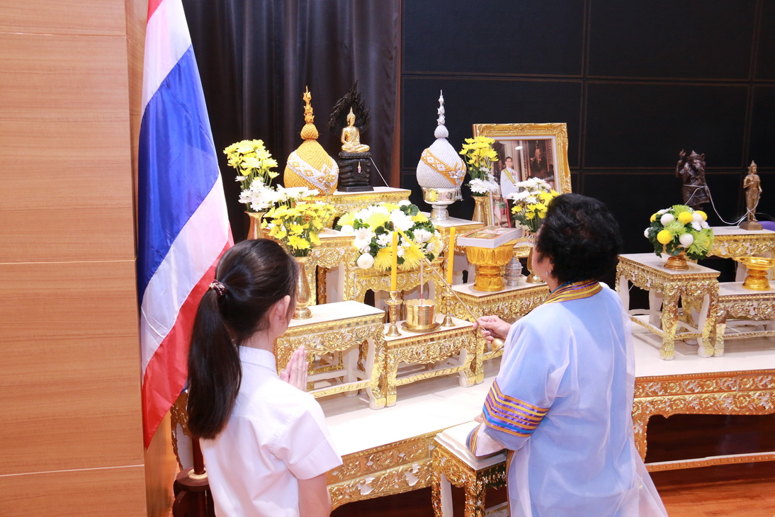 พิธีไหว้ครู ประจำปีการศึกษา ๒๕๕๘ วิทยาลัยเทคโนโลยีจิตรลดา — 1 พฤษภาคม 2025 — สถาบันเทคโนโลยีจิตรลดา CDTI