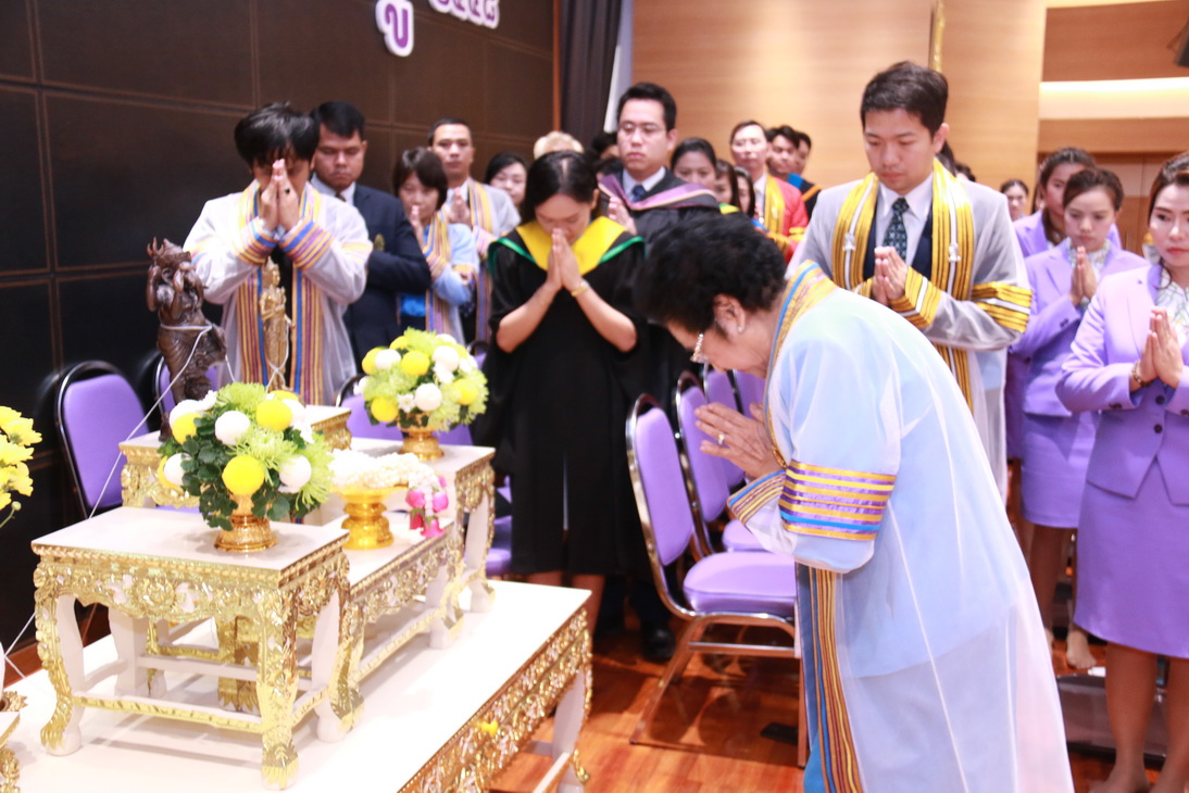 พิธีไหว้ครู ประจำปีการศึกษา ๒๕๕๘ วิทยาลัยเทคโนโลยีจิตรลดา — 1 พฤษภาคม 2025 — สถาบันเทคโนโลยีจิตรลดา CDTI
