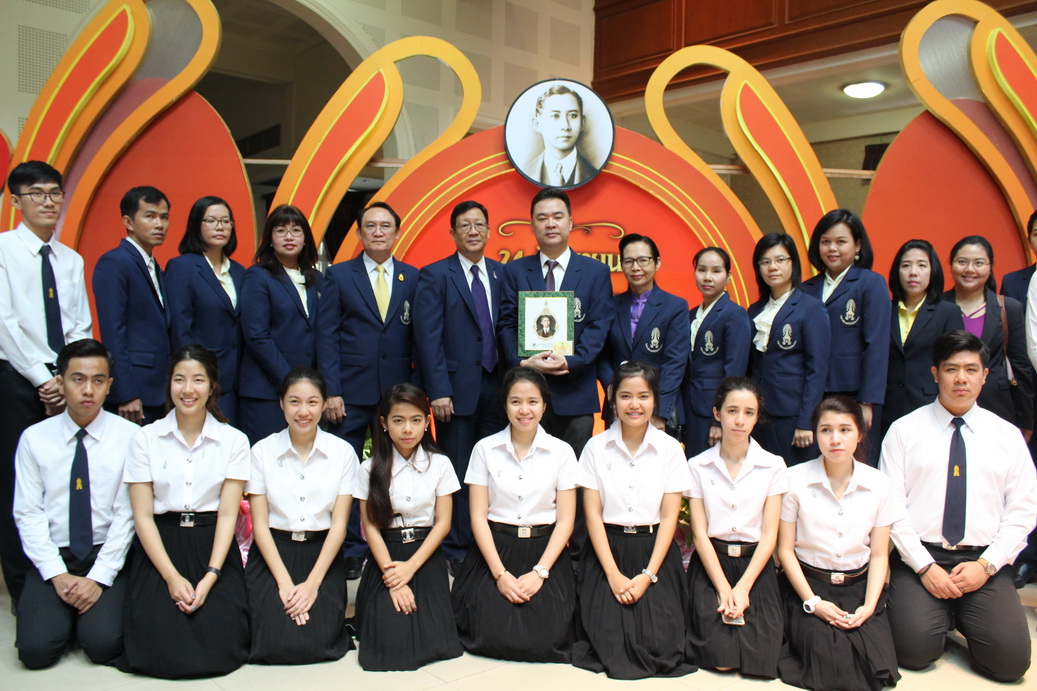 กิจกรรมวางพวงมาลา เนื่องในวันมหิดล — 1 พฤษภาคม 2025 — สถาบันเทคโนโลยีจิตรลดา CDTI