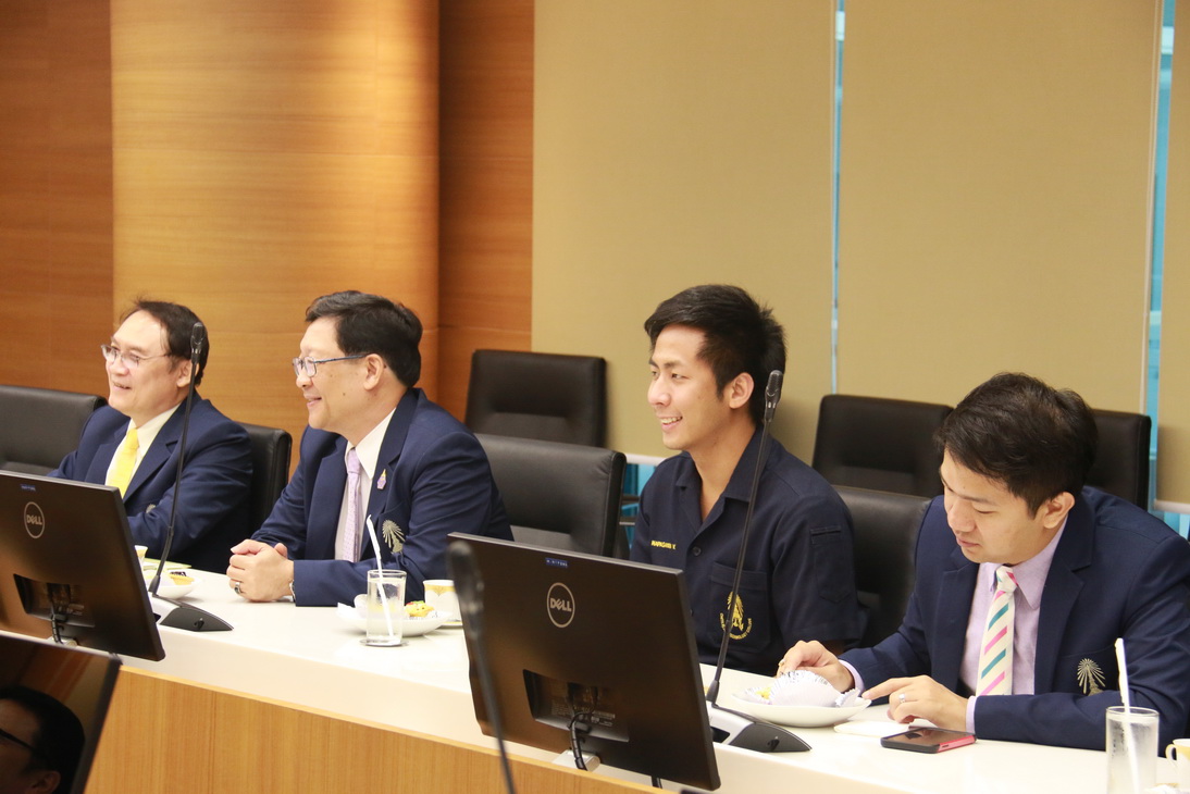 พิธีรับมอบทุนจากสำนักทรัพย์สินส่วนพระมหากษัตริย์ — 1 พฤษภาคม 2025 — สถาบันเทคโนโลยีจิตรลดา CDTI