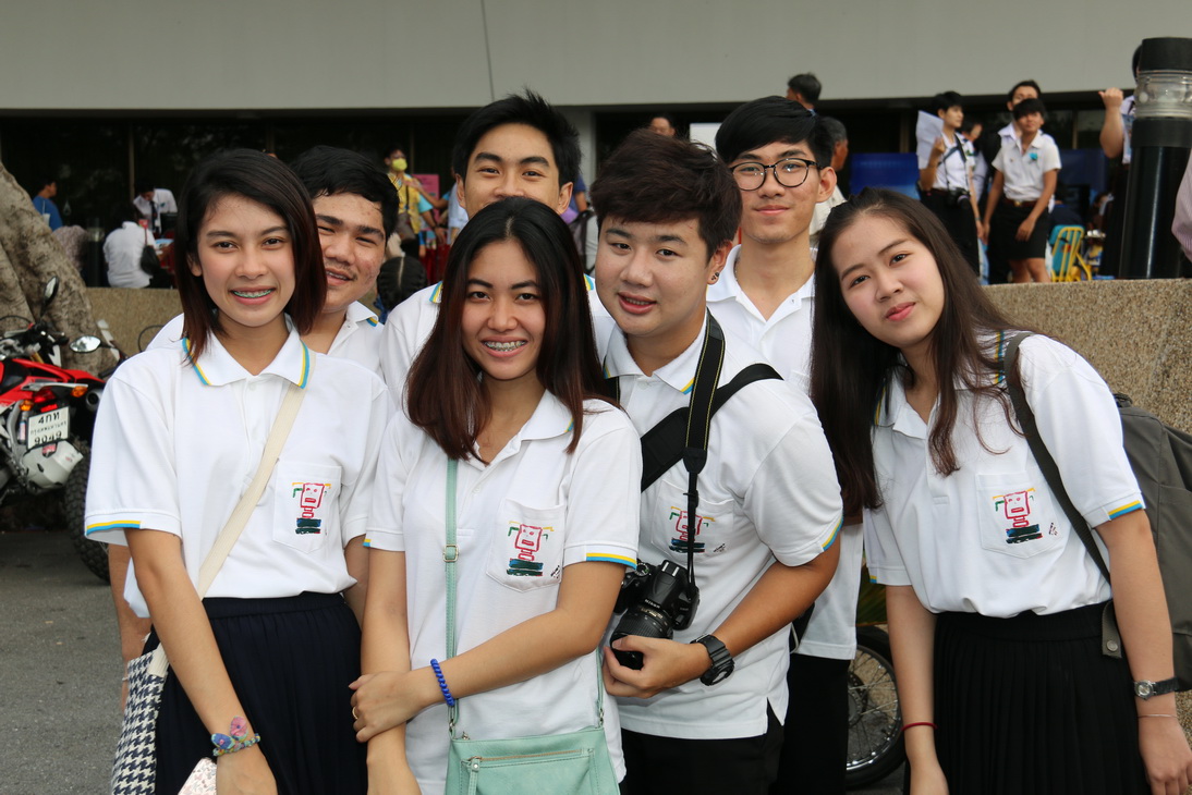 ประมวลภาพกิจกรรม "งานวันคลพิการ" เสาร์ที่ ๑๔ พฤศจิกายน ๒๕๕๘ ณ สวนอัมพร — 1 พฤษภาคม 2025 — สถาบันเทคโนโลยีจิตรลดา CDTI