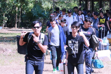 ประมวลภาพกิจกรรมจิตรอาสา ณ โรงเรียนตำรวจตระเวนชายแดนบ้านถ้ำหิน อำเภอสวนผึ่ง จังหวัดราชบุรี — 1 พฤษภาคม 2025 — สถาบันเทคโนโลยีจิตรลดา CDTI