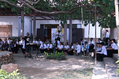 ประมวลภาพกิจกรรมจิตรอาสา ณ โรงเรียนตำรวจตระเวนชายแดนบ้านถ้ำหิน อำเภอสวนผึ่ง จังหวัดราชบุรี — 1 พฤษภาคม 2025 — สถาบันเทคโนโลยีจิตรลดา CDTI