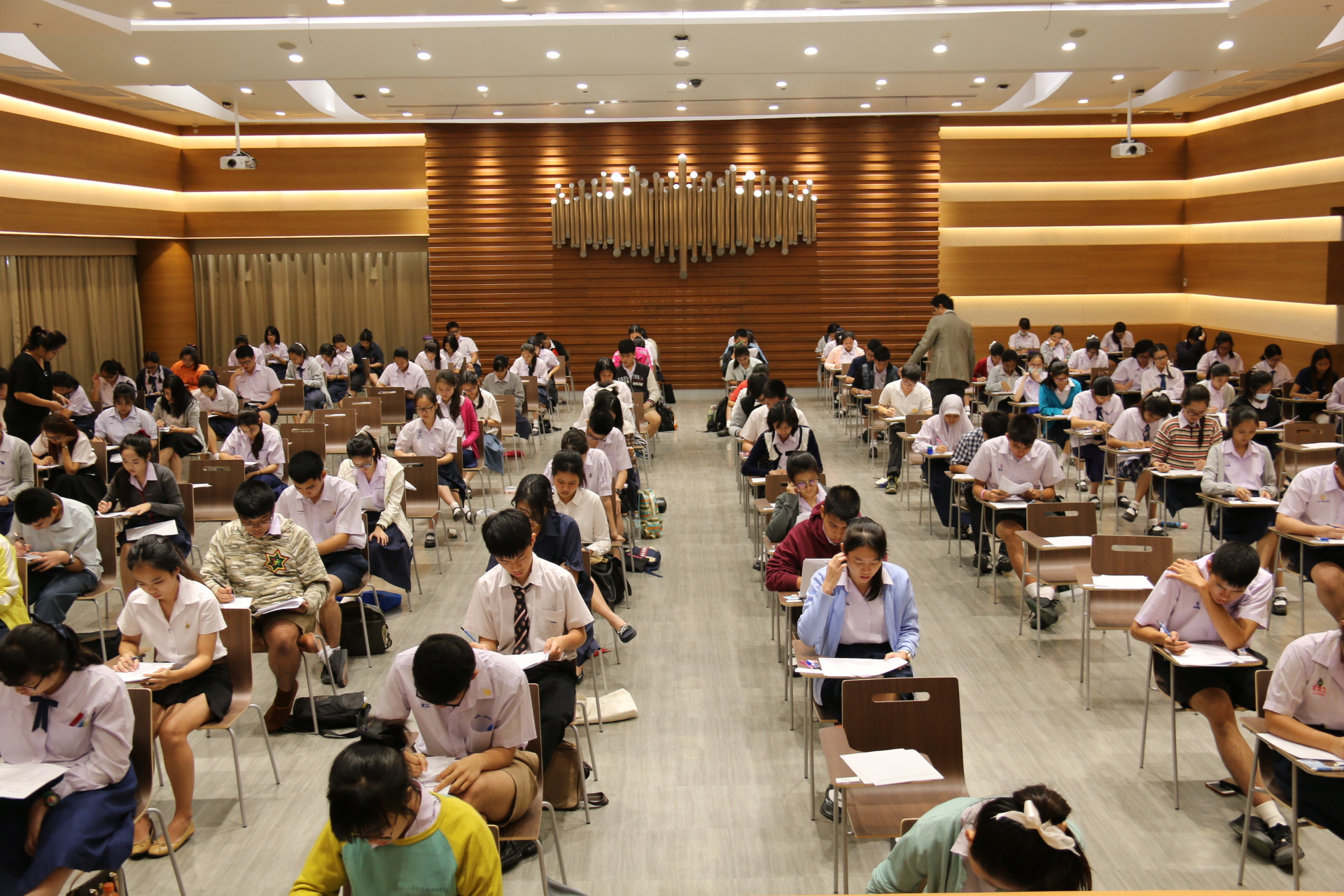 ประมวลภาพบรรยากาศการสอบชิงทุนการศึกษาต่อระดับปริญญาตรี ของ Kaplan Higher Education Academy In Singaporw — 1 พฤษภาคม 2025 — สถาบันเทคโนโลยีจิตรลดา CDTI