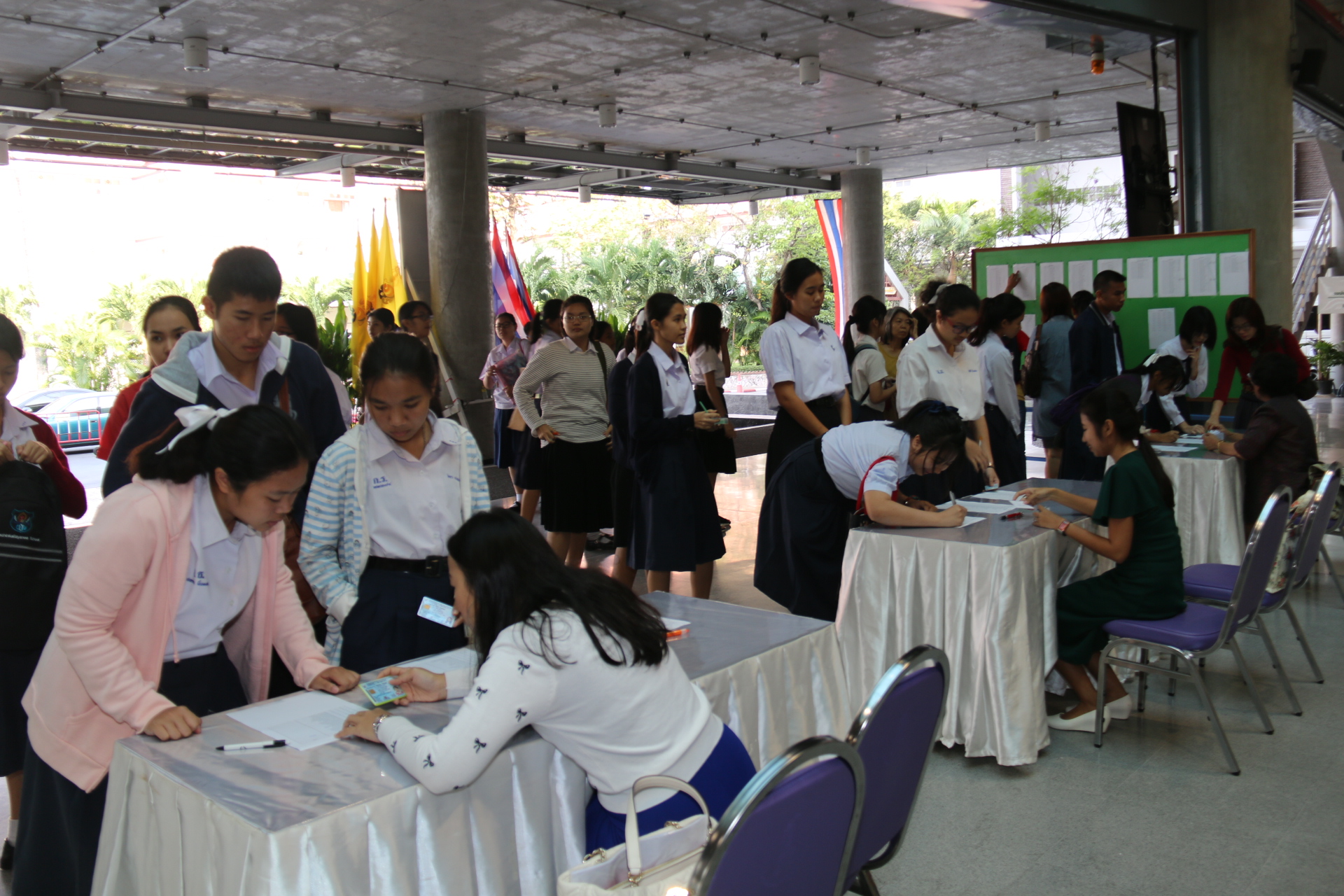 ประมวลภาพบรรยากาศการสอบชิงทุนการศึกษาต่อระดับปริญญาตรี ของ Kaplan Higher Education Academy In Singaporw — 1 พฤษภาคม 2025 — สถาบันเทคโนโลยีจิตรลดา CDTI
