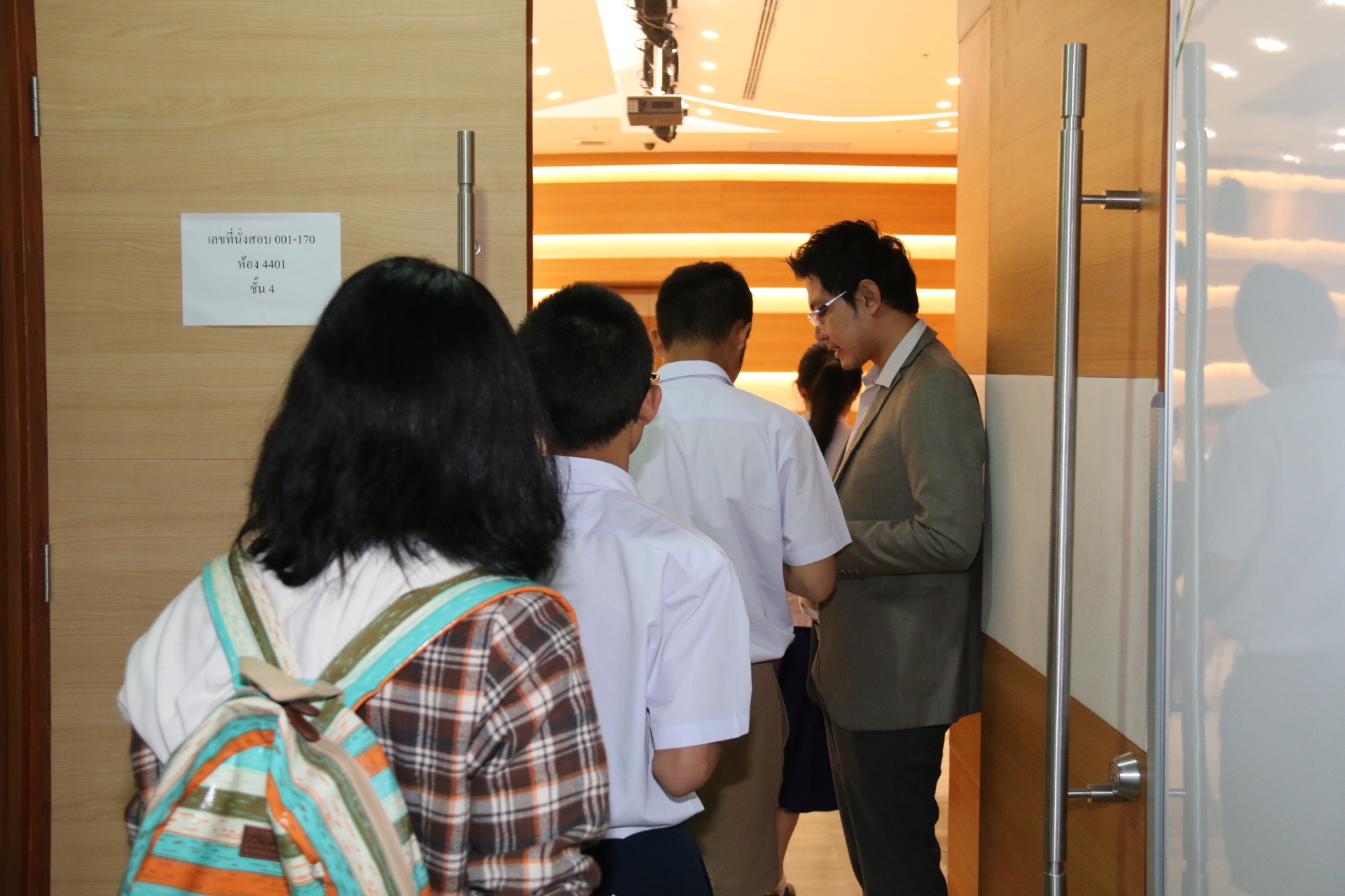 ประมวลภาพบรรยากาศการสอบชิงทุนการศึกษาต่อระดับปริญญาตรี ของ Kaplan Higher Education Academy In Singaporw — 1 พฤษภาคม 2025 — สถาบันเทคโนโลยีจิตรลดา CDTI