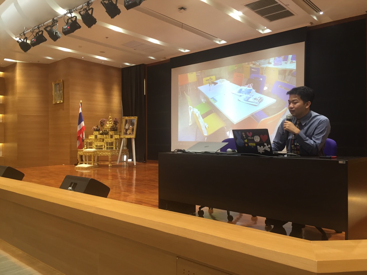 กิจกรรมประชุมนักศึกษา (CDTC Assembly) วันพฤหัสบดีที่ ๑๗ มีนาคม ๒๕๕๙ — 1 พฤษภาคม 2025 — สถาบันเทคโนโลยีจิตรลดา CDTI