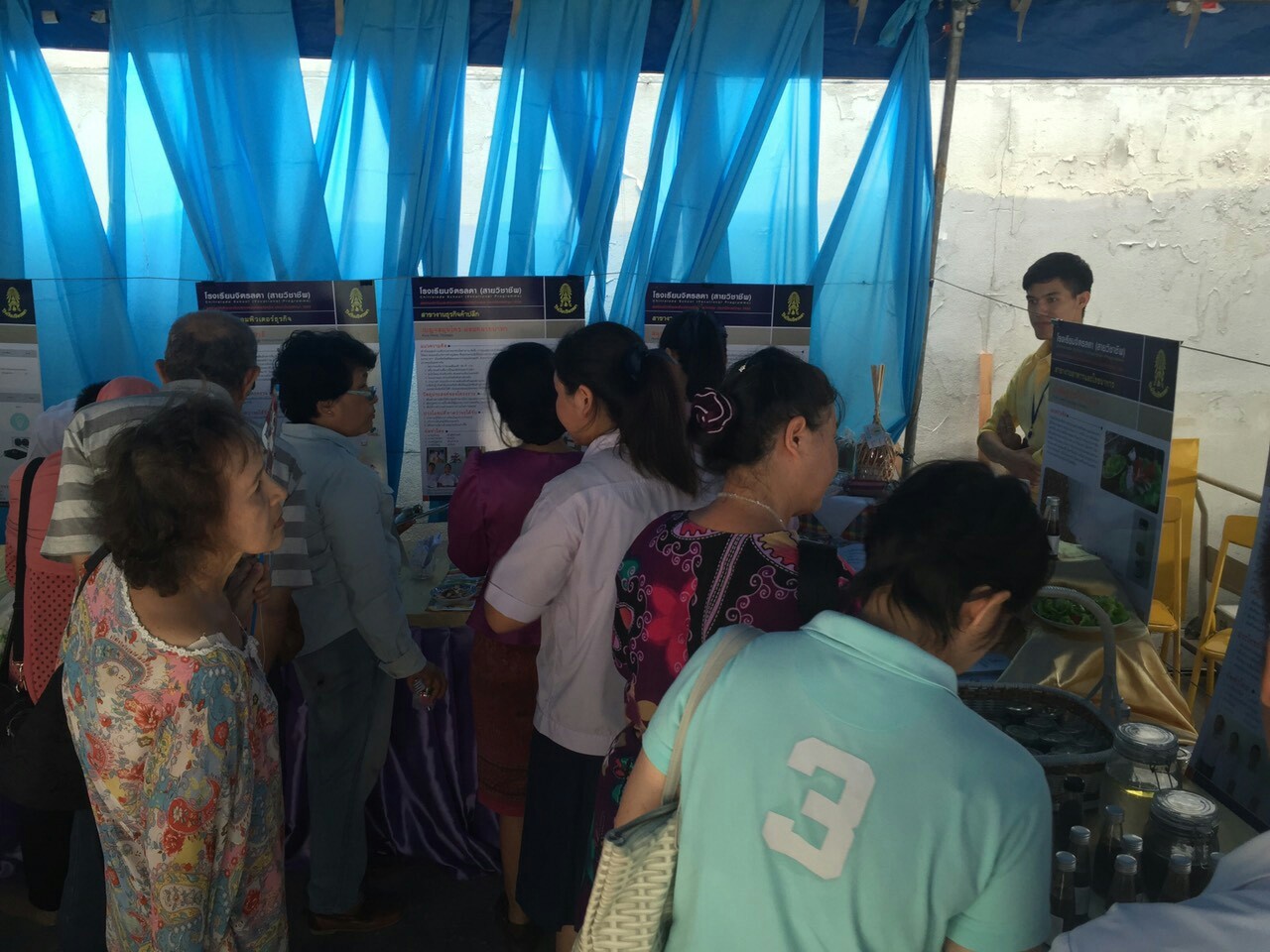 งานตลาดนัดไอเดีย ณ บริเวณอาคารมาลีนนท์ ทาวเวอร์ — 1 พฤษภาคม 2025 — สถาบันเทคโนโลยีจิตรลดา CDTI
