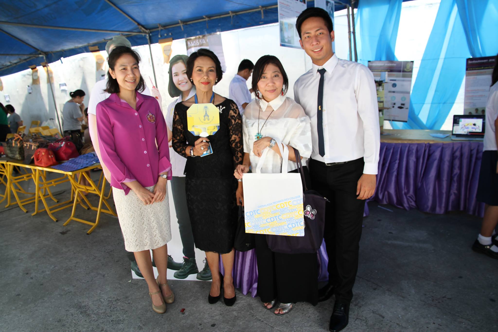 งานตลาดนัดไอเดีย ณ บริเวณอาคารมาลีนนท์ ทาวเวอร์ — 1 พฤษภาคม 2025 — สถาบันเทคโนโลยีจิตรลดา CDTI
