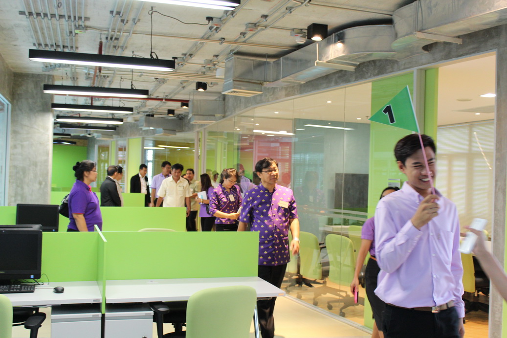 คณะผู้บริหารองค์กรปกครองส่วนท้องถิ่นในเขตพื้นที่ปทุมธานีมาเข้ามาศึกษาดูงาน — 1 พฤษภาคม 2025 — สถาบันเทคโนโลยีจิตรลดา CDTI