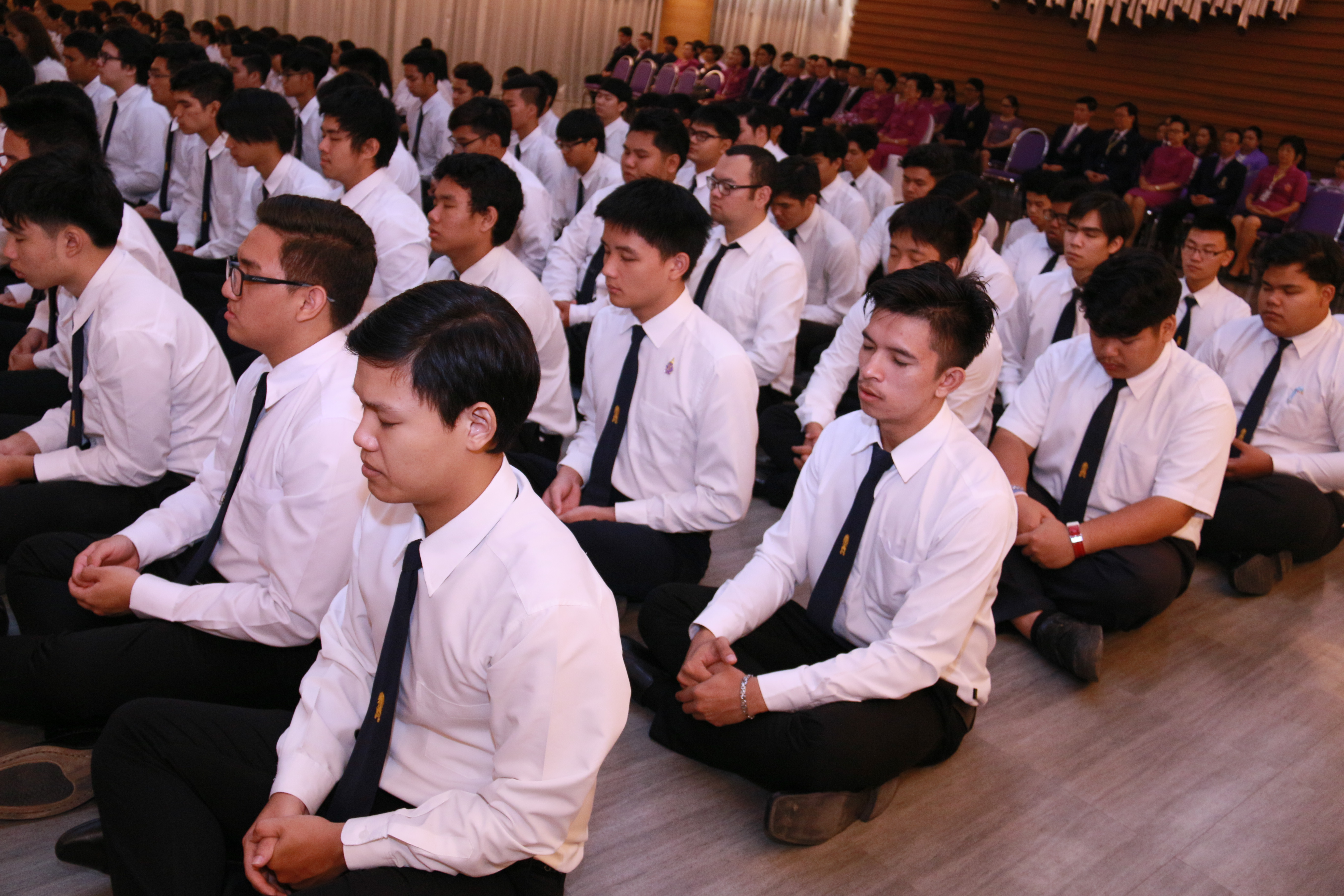 วันศุกร์ที่ 1 เมษายน 2559 พิธีถวายพระพรชัยมงคล สมเด็จพระเทพรัตนราชสุดาฯสยามบรมราชกุมารี — 1 พฤษภาคม 2025 — สถาบันเทคโนโลยีจิตรลดา CDTI