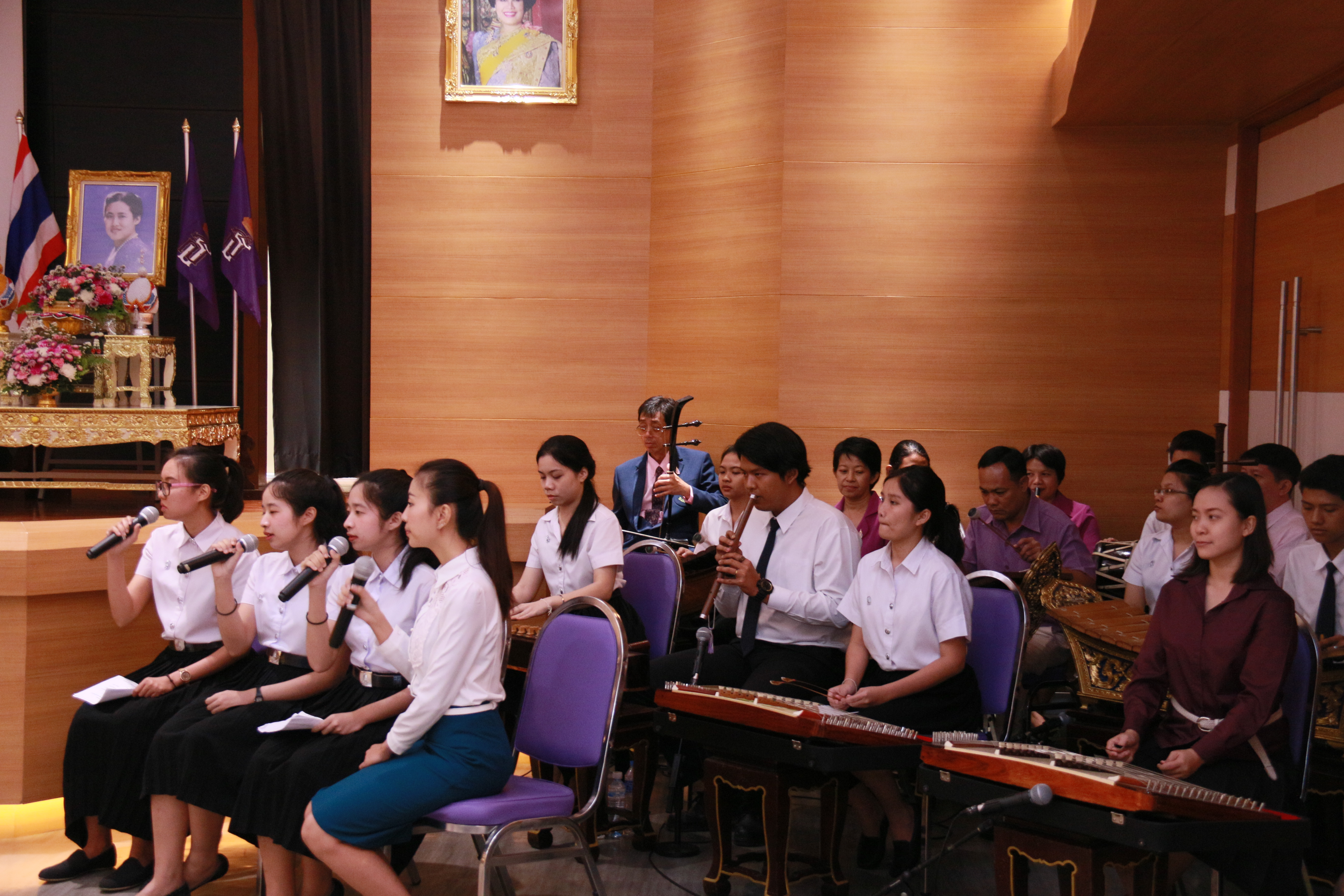 วันศุกร์ที่ 1 เมษายน 2559 พิธีถวายพระพรชัยมงคล สมเด็จพระเทพรัตนราชสุดาฯสยามบรมราชกุมารี — 1 พฤษภาคม 2025 — สถาบันเทคโนโลยีจิตรลดา CDTI