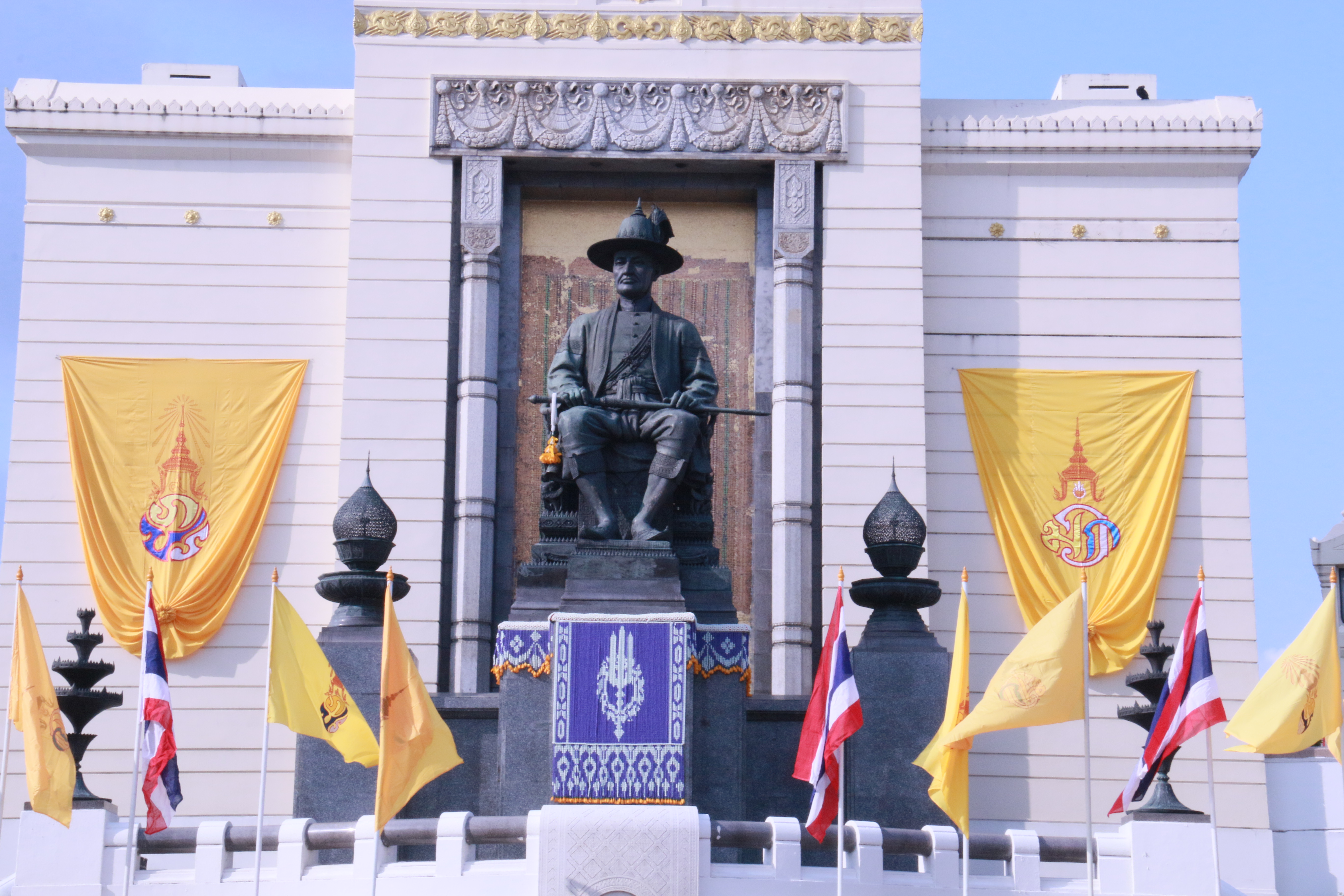 พิธีวางพานพุ่ม — 2 พฤษภาคม 2025 — สถาบันเทคโนโลยีจิตรลดา CDTI