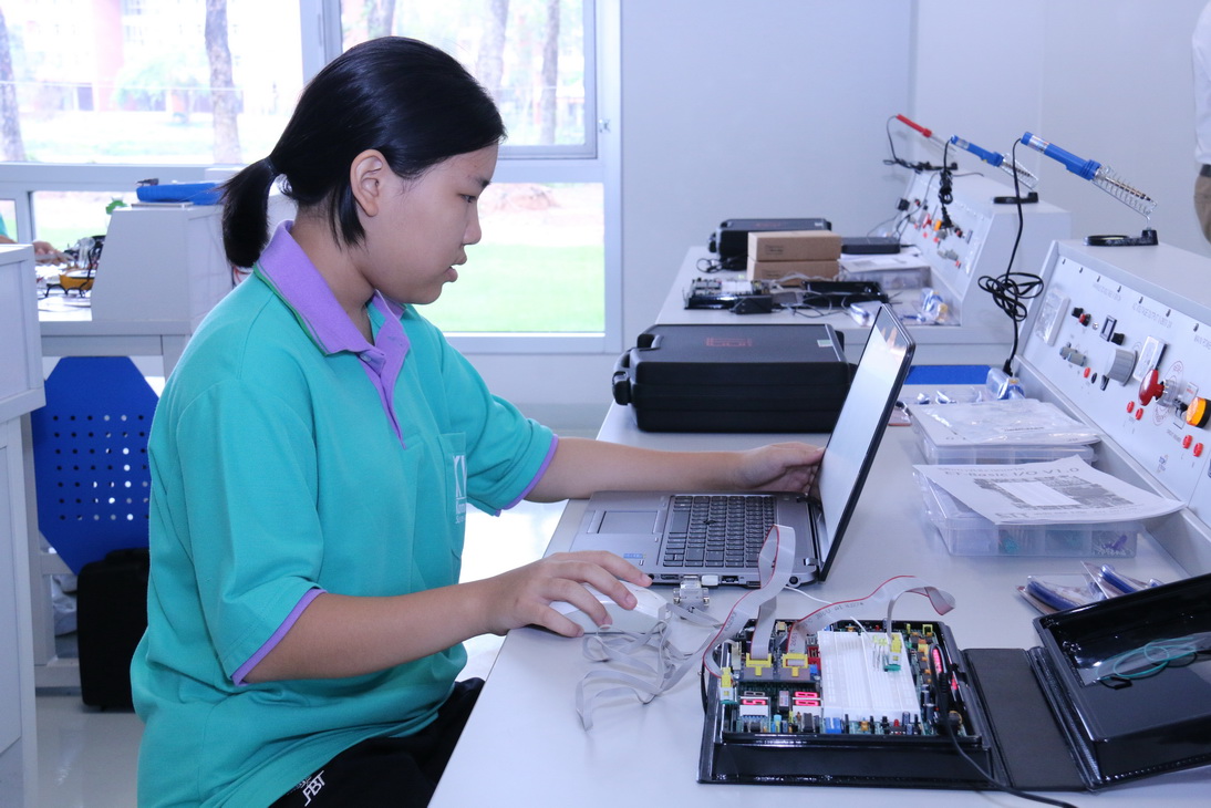 โครงการจัดตั้งสถาบันอุดมศึกษาและ โรงเรียนวิทยาศาสตร์ กลุ่ม ปตท. ณ จังหวัดระยอง — 18 พฤษภาคม 2025 — สถาบันเทคโนโลยีจิตรลดา CDTI