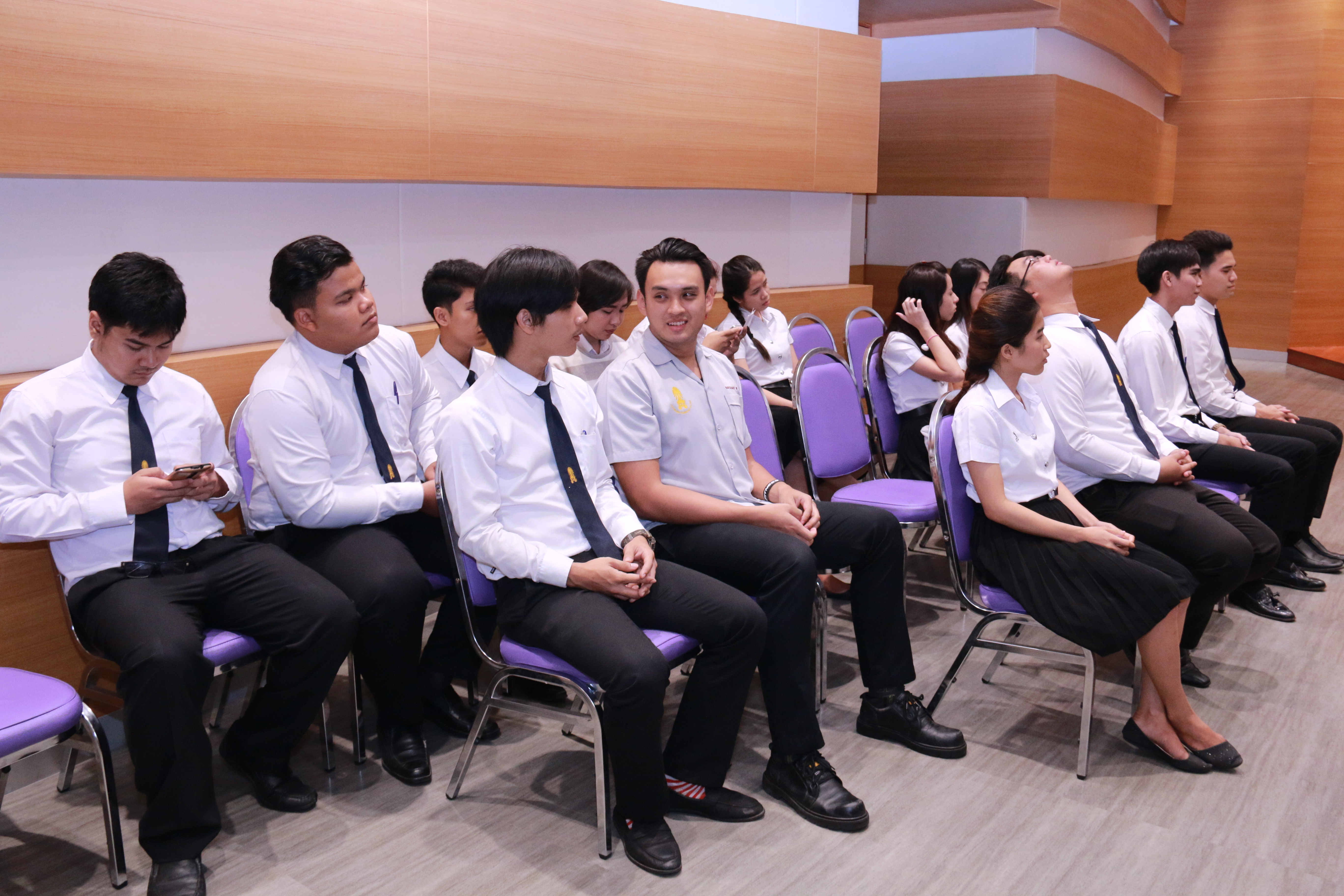 กิจกรรมประชุมนักศึกษา (CDTC Assembly) วันพฤหัสบดีที่ ๒๑ เมษายน ๒๕๕๙ — 25 เมษายน 2025 — สถาบันเทคโนโลยีจิตรลดา CDTI