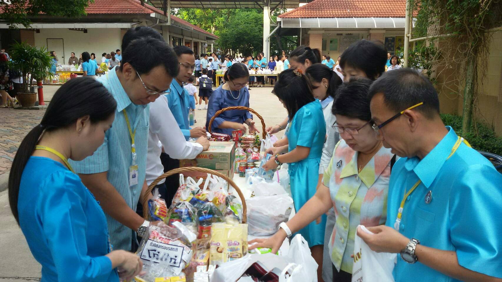พิธีทำบุญตักบาตร — 2 พฤษภาคม 2025 — สถาบันเทคโนโลยีจิตรลดา CDTI