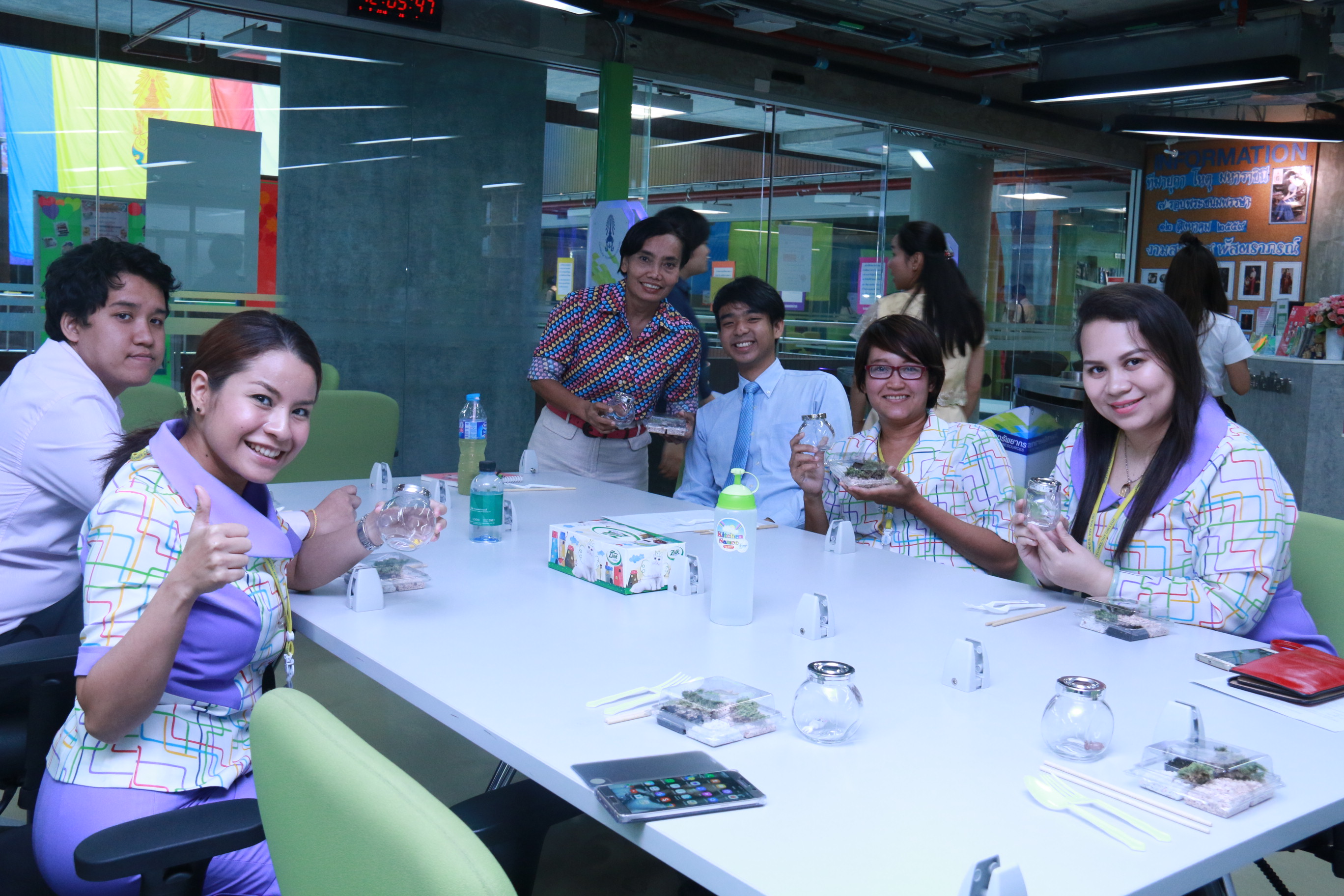 จัดสวนในขวดแก้ว (Mini Green Garden) — 2 พฤษภาคม 2025 — สถาบันเทคโนโลยีจิตรลดา CDTI